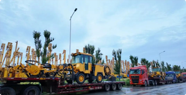 启程时刻 | 和记娱乐锚杆钻车出发海外矿山